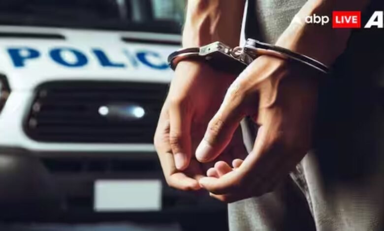 दिल्ली-पुलिस-का-सिपाही-रिश्वत-लेते-रंगे-हाथों-पकड़ा,-फरार-होने-के-बाद-हुआ-गिरफ्तार