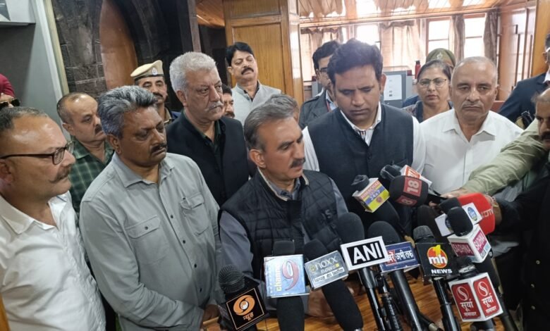 सीएम-सुक्खू-ने-जयराम-ठाकुर-के-बयान-पर-किया-पलटवार,-कहा-‘इसलिए-कर-रहे-बयानबाजी-क्योंकि…’